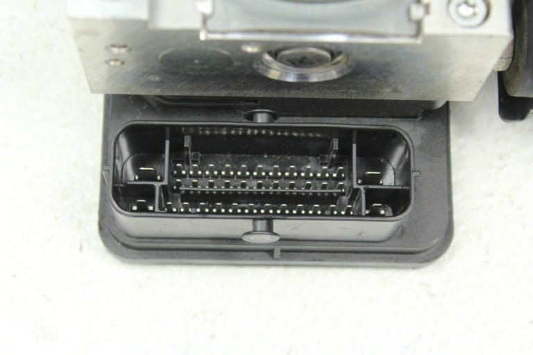 2015-2020 SUBARU WRX STI ABS ANTI-LOCK BRAKE SYSTEM MODULE OEM 27536VA060 - Image 6