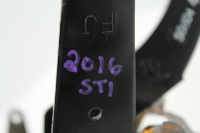 2015-2021 SUBARU WRX & STI BRAKE & CLUTCH PEDAL ASSEMBLY OEM - Image 8