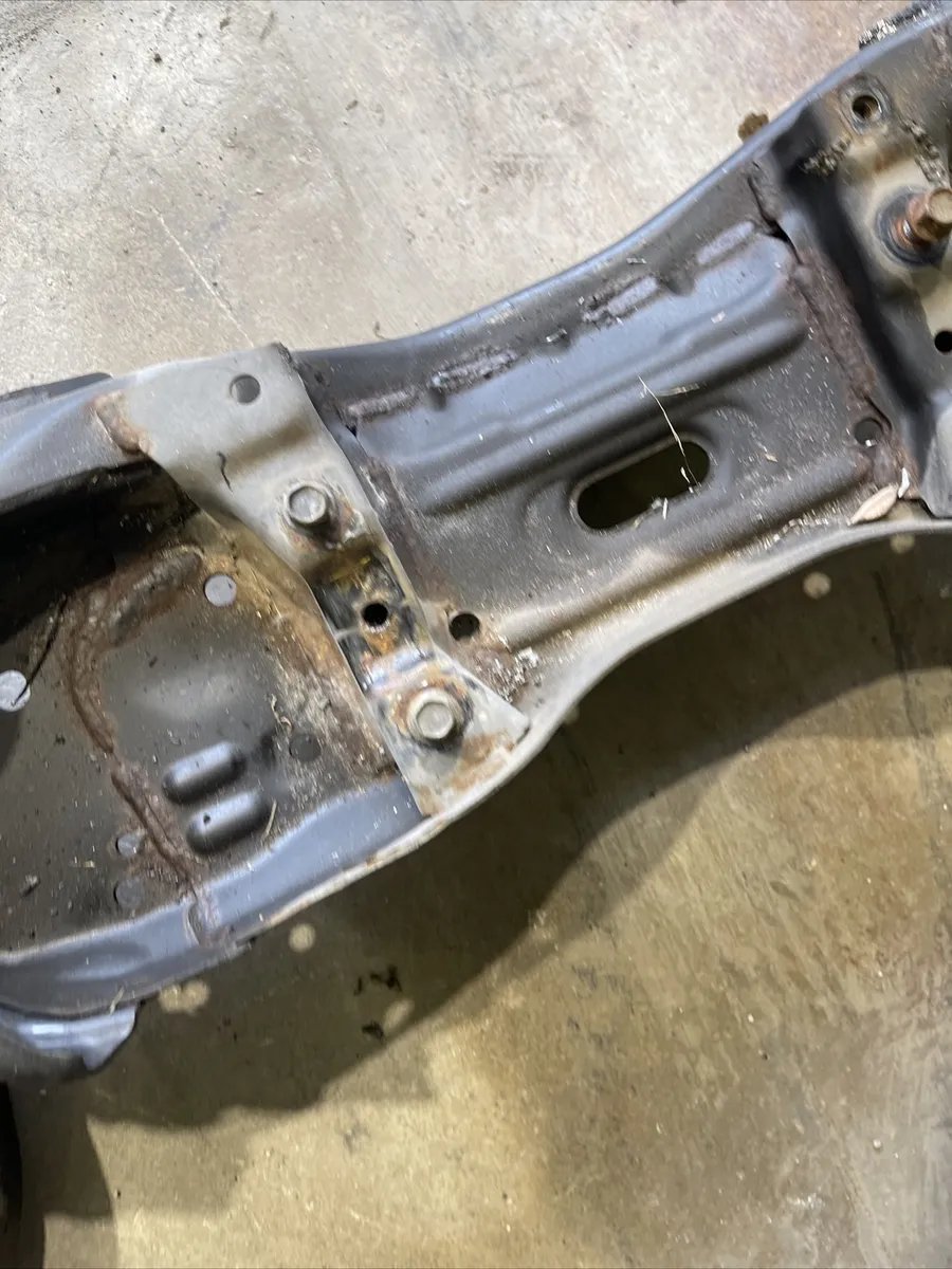 2010-2013 2014 SUBARU Legacy FRONT SUB FRAME CROSSMEMBER CRADLE Engine Mount - Image 4