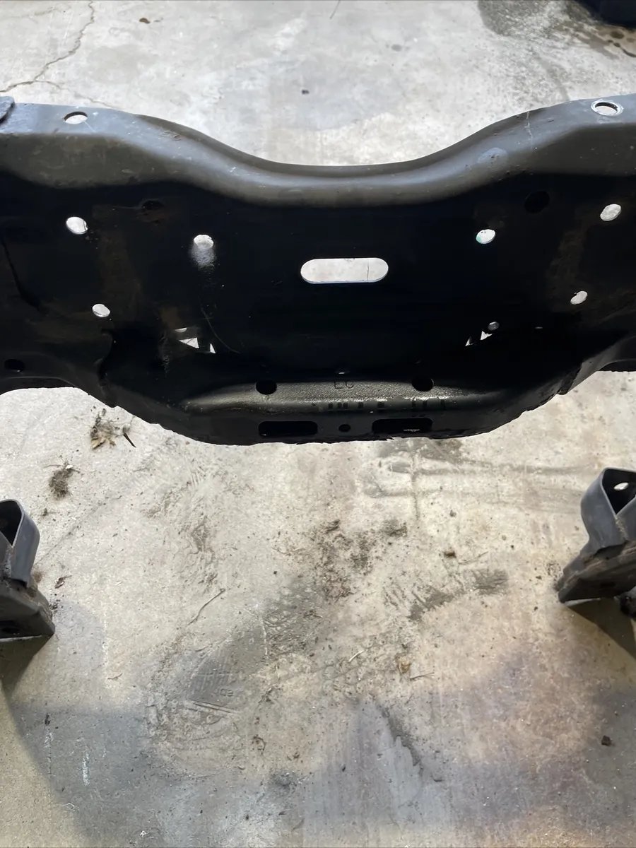 2010-2013 2014 SUBARU Legacy FRONT SUB FRAME CROSSMEMBER CRADLE Engine Mount - Image 19