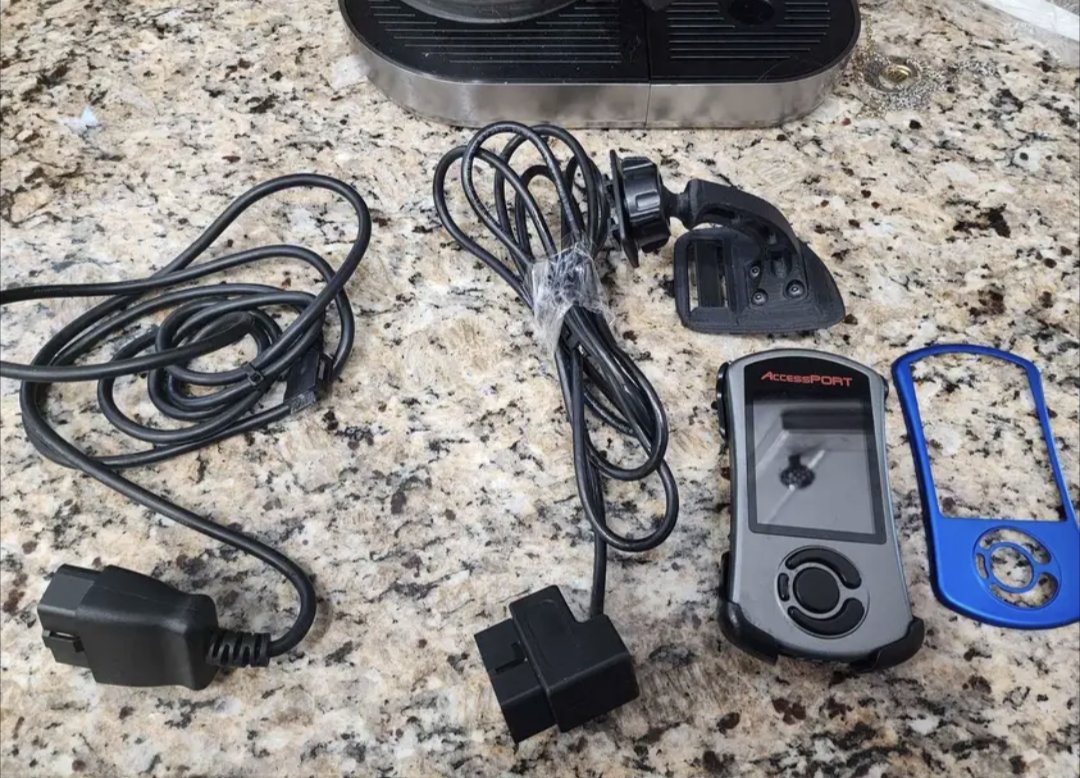 COBB AccessPORT V3 2008-2014 WRX / 2008-2014 STI / 2007-2012 Legacy GT / 2007-2013 Forester XT - Image 2