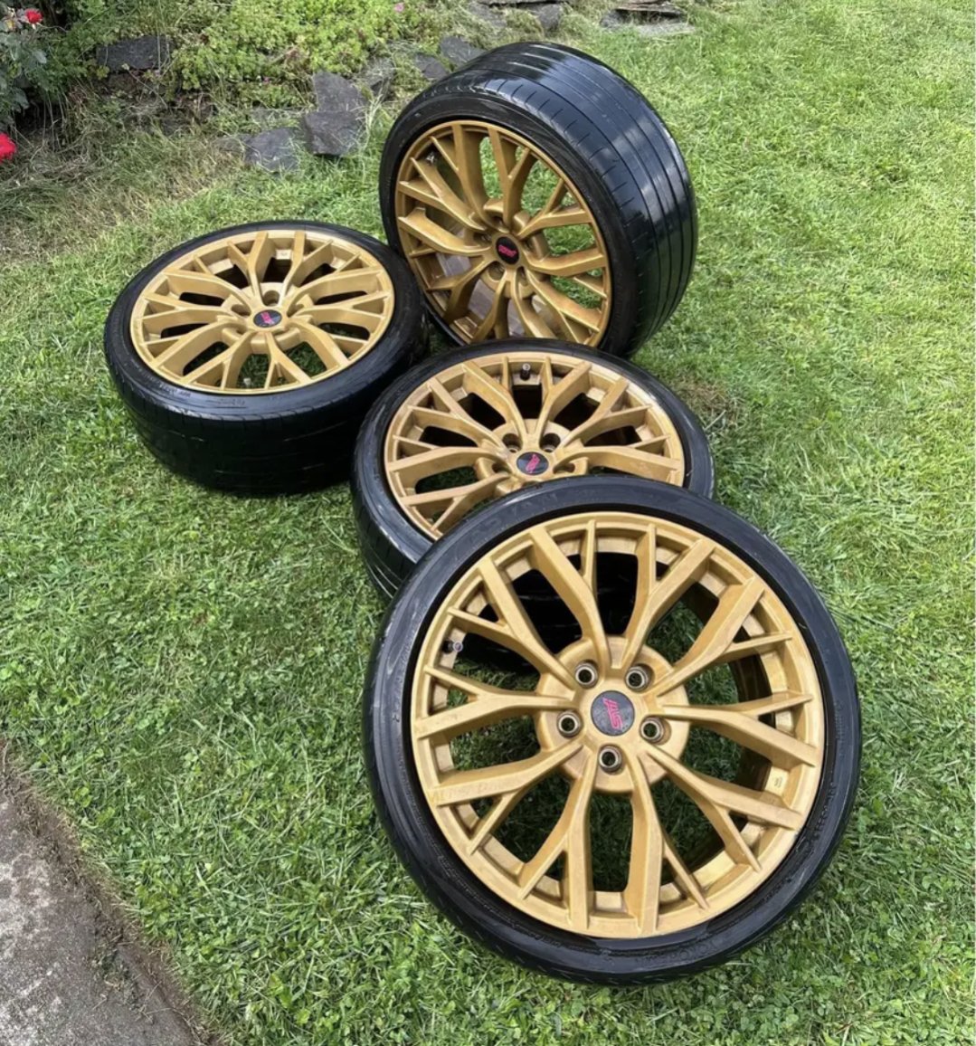 2018+ Subaru Wrx sti wheels powder-coated gold - Image 2