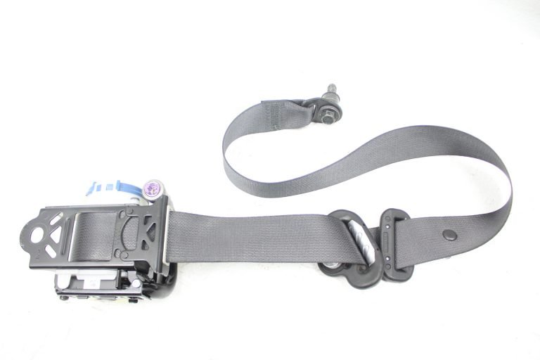 2015-2020 SUBARU WRX STI FRONT LH DRIVER SIDE SEAT BELT OEM 64621VA011VH - Image 3