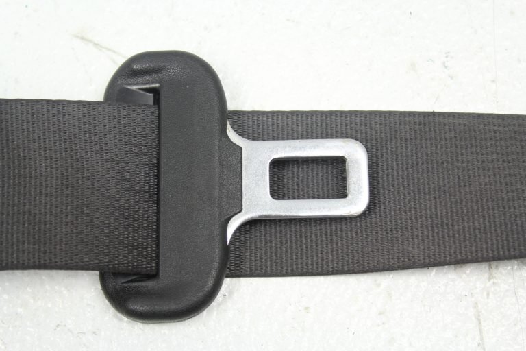 2015-2020 SUBARU WRX STI FRONT LH DRIVER SIDE SEAT BELT OEM 64621VA011VH - Image 2