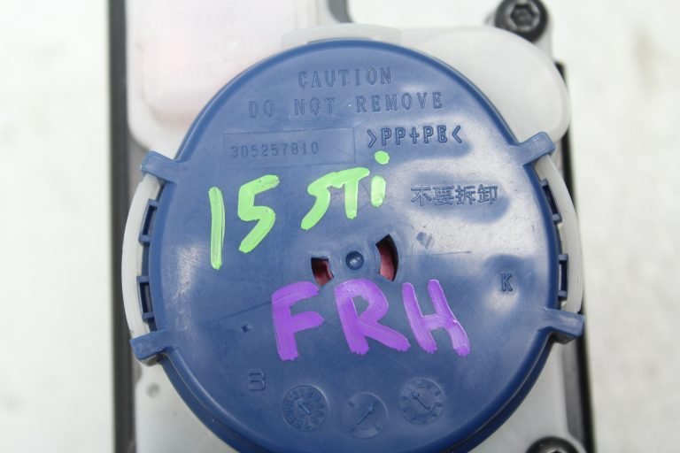 2015-2020 SUBARU WRX STI FRONT RH PASSENGER SIDE SEAT BELT OEM 64621VA001VH - Image 6