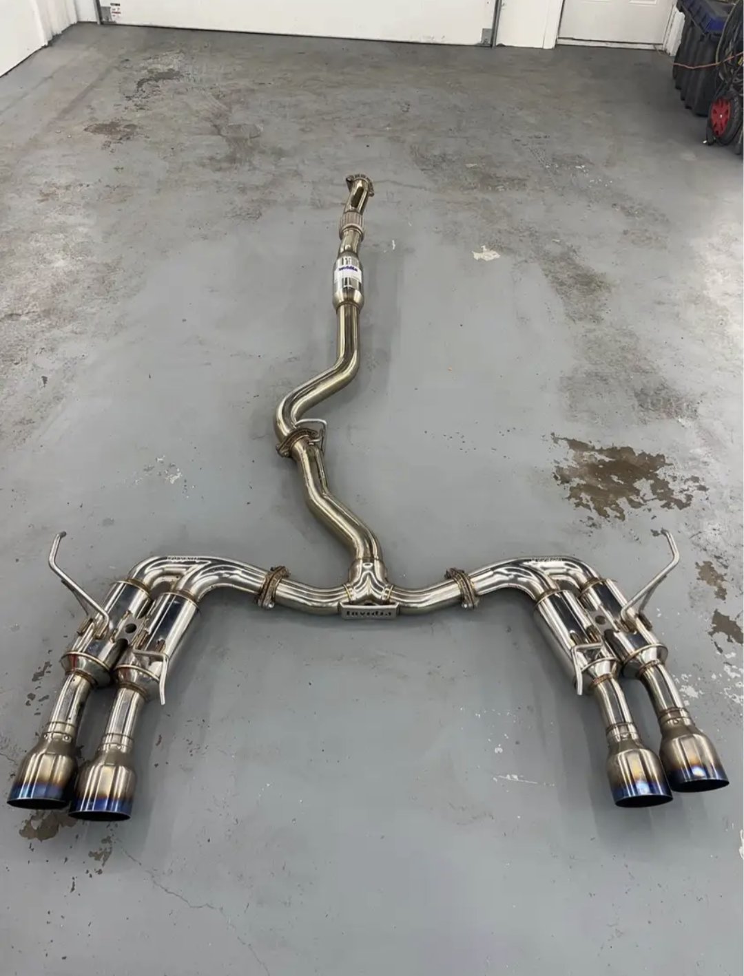 Invidia Gemini R400 Titanium Quad Tip Exhaust 2011-2014 WRX 2011- 2014 STI