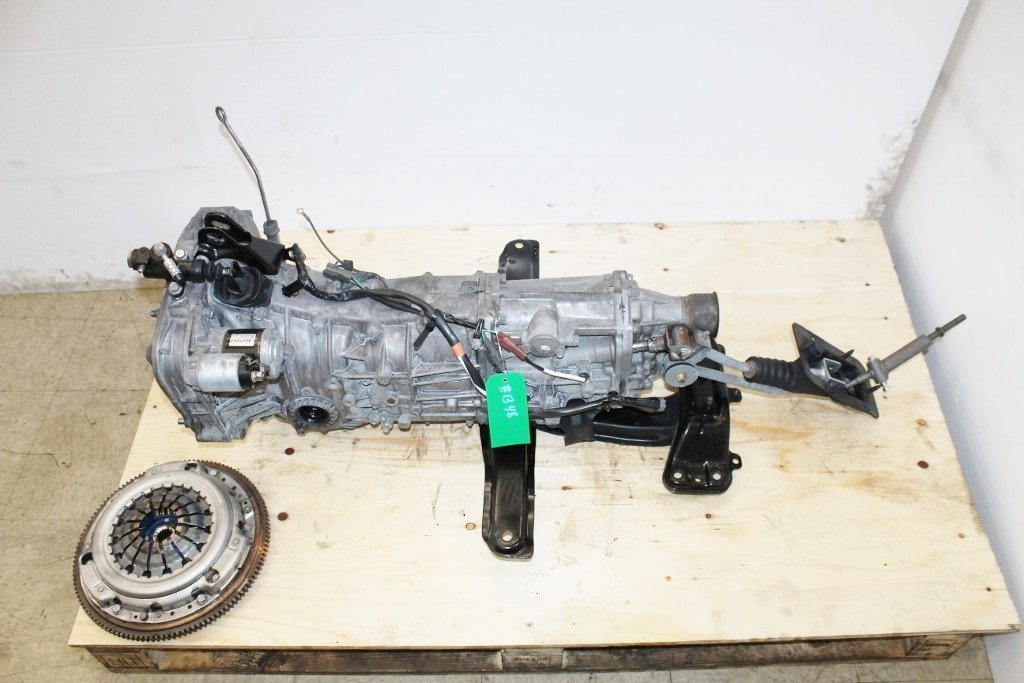 08-14 SUBARU IMPREZA WRX EJ255 5 SPEED MANUAL TRANSMISSION - Image 9