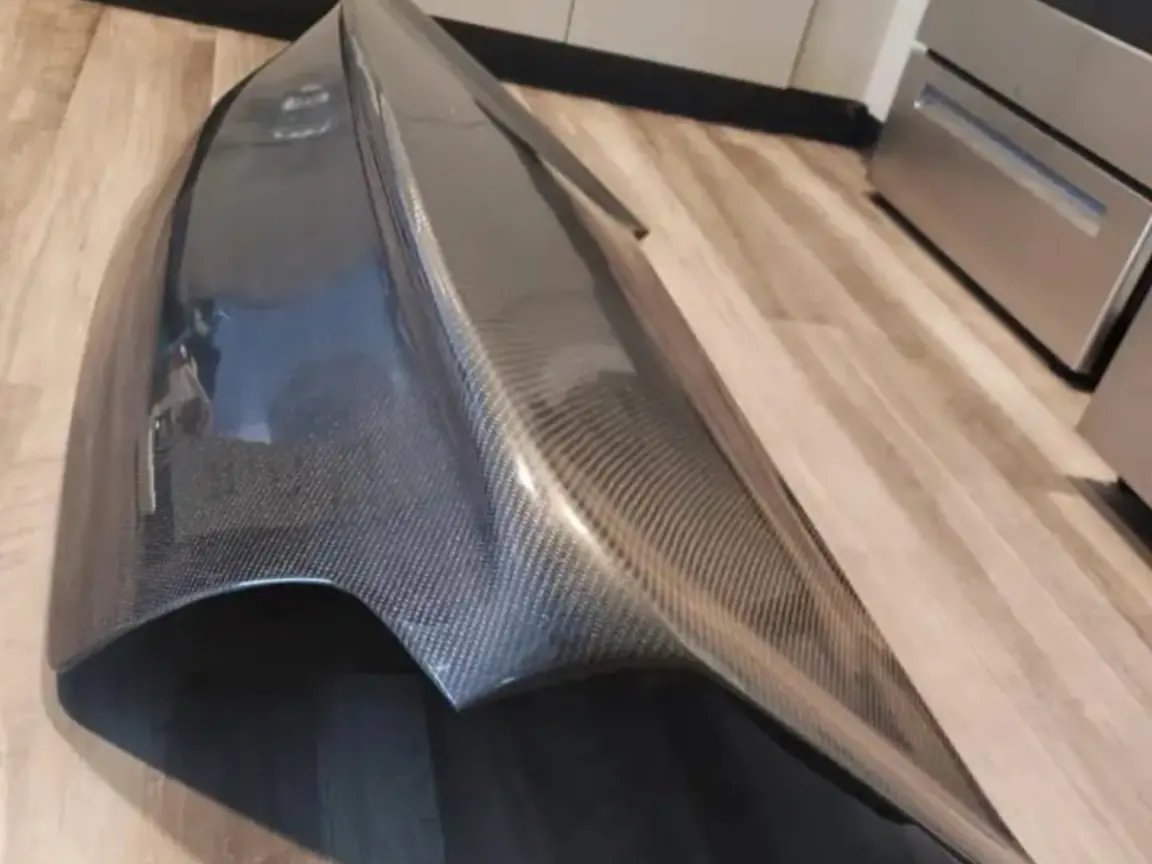 Velocity carbon fiber trunk for 02-07 impreza wrx/sti - Image 3