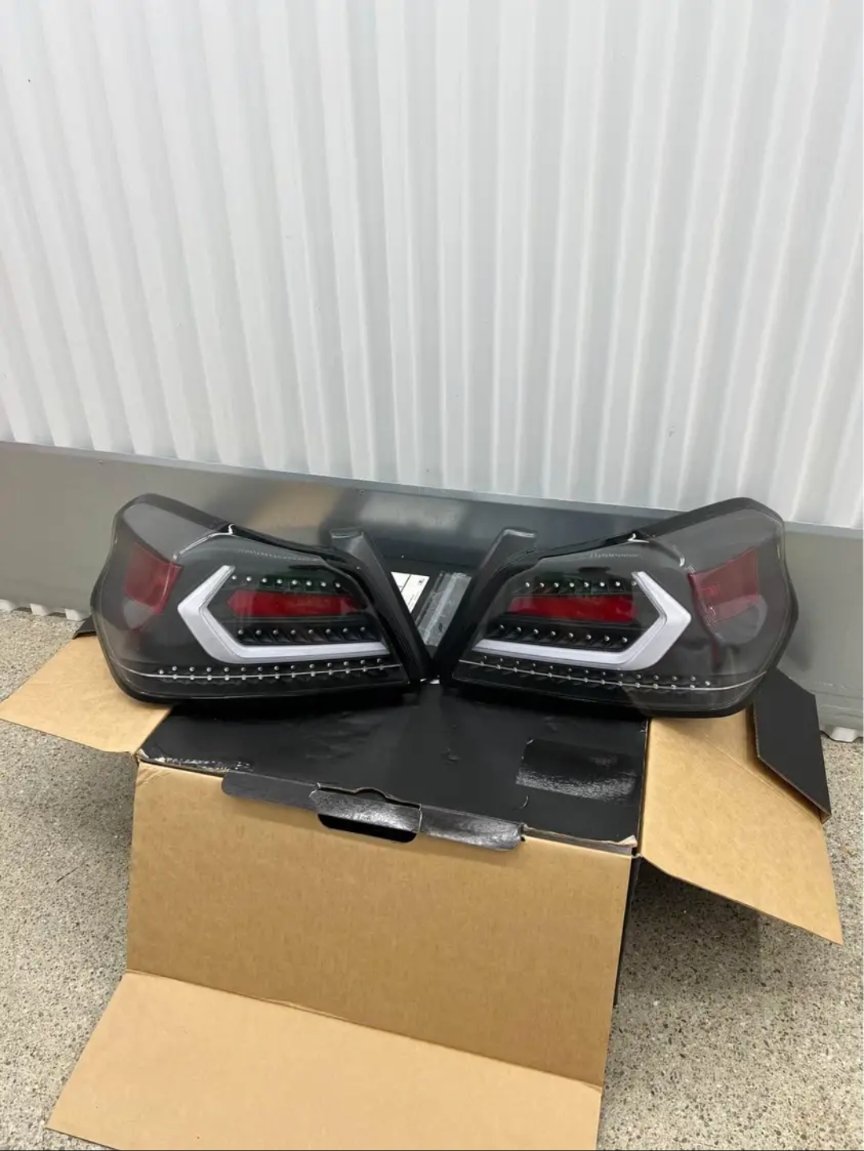SUBISPEED EVOLUTION TAIL LIGHTS BY OLM CLEAR LENS, BLACK BASE, WHITE BAR - 15-21 WRX/STI - Image 8