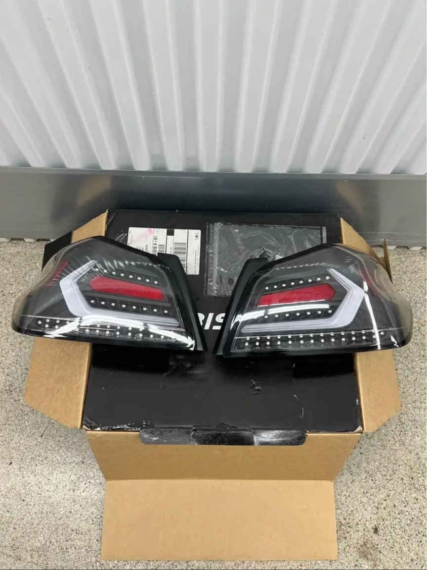 SUBISPEED EVOLUTION TAIL LIGHTS BY OLM CLEAR LENS, BLACK BASE, WHITE BAR - 15-21 WRX/STI - Image 4