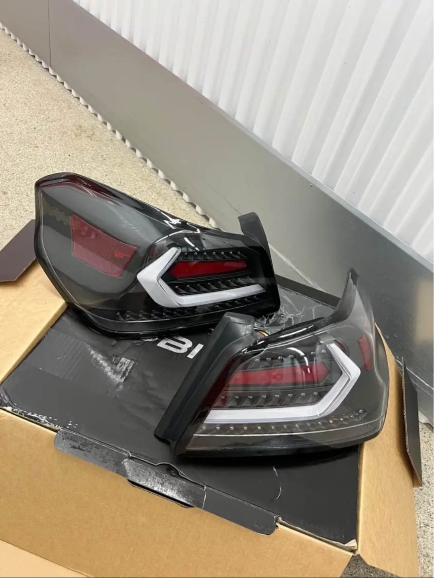 SUBISPEED EVOLUTION TAIL LIGHTS BY OLM CLEAR LENS, BLACK BASE, WHITE BAR - 15-21 WRX/STI - Image 7