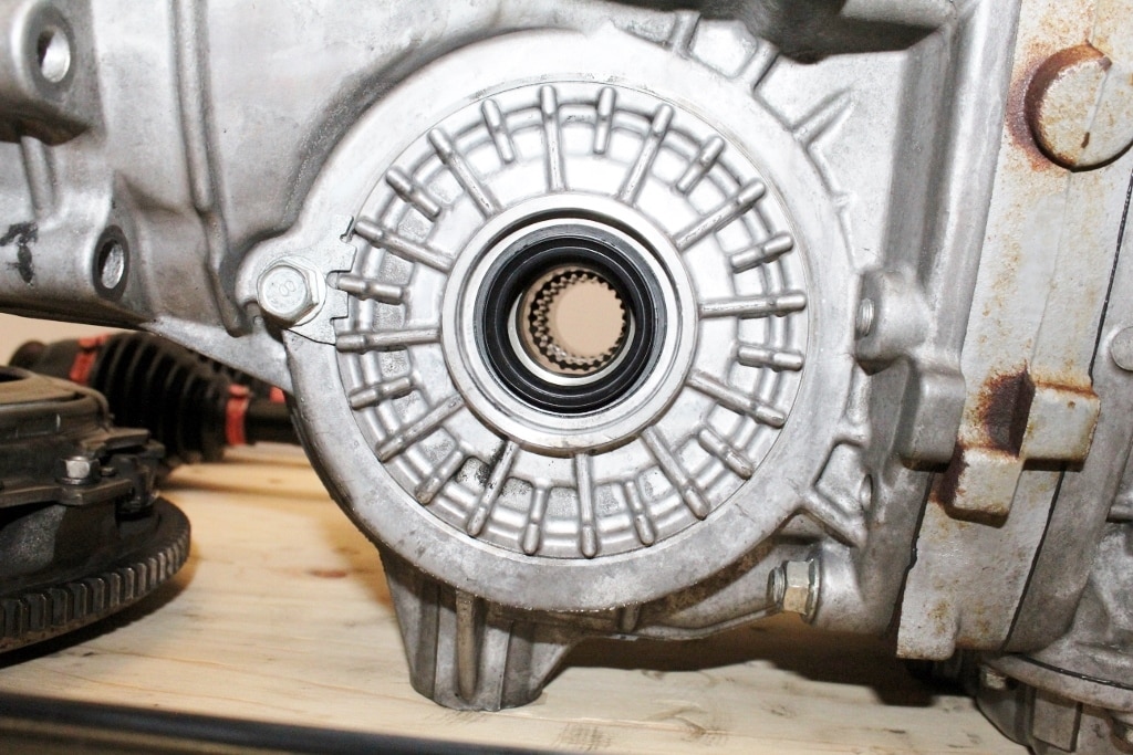 2021 SUBARU WRX STI 6 SPEED TRANSMISSION ASSEMBLY R180 DIFF AXLES 6MT SWAP 28K - Image 13