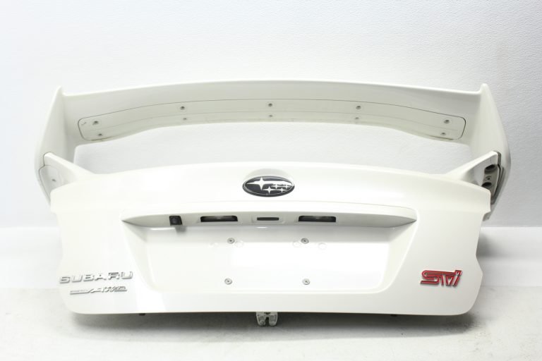 2015-2020 SUBARU WRX & STI LIMITED TRUNK LID & SPOILER WING ASSEMBLY WHITE OEM