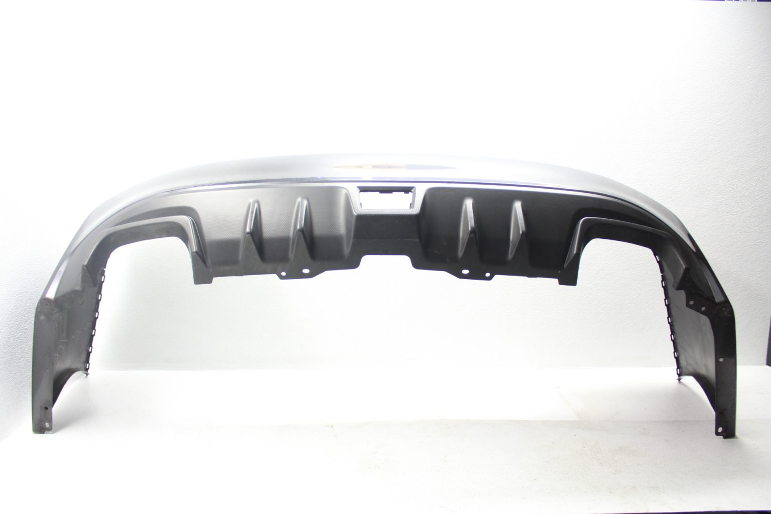 2015-2020 SUBARU WRX & STI REAR BUMPER COVER ASSEMBLY DARK GRAY METALLIC DGM OEM - Image 9